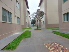 Apartamento com 2 Quartos à Venda,  em Condomínio Residencial Santa Rita - Goiânia