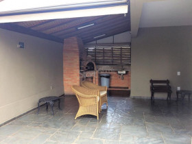 Apartamento com 3 Quartos à Venda, 98 m² em Cambuí - Campinas