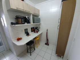Apartamento com 2 Quartos à Venda, 74 m² em Vila Monte Alegre - São Paulo