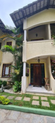 Casa de Condomínio com 3 Quartos à Venda,  em Quebra Frascos - Teresópolis