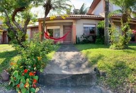 Casa com 2 Quartos à Venda, 80 m² em Capão Novo - Capão da Canoa