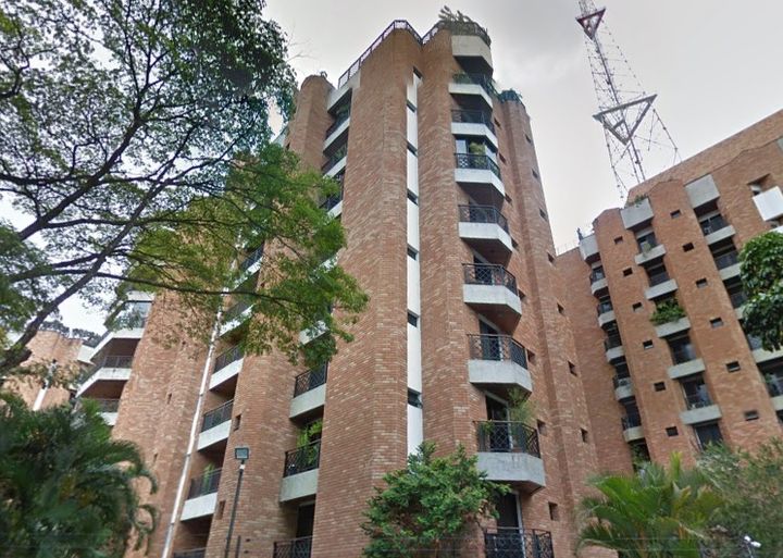 Imagem de fundo do condomínio Condomínio Villa Inglesa I - Alto De Pinheiros - São Paulo - SP